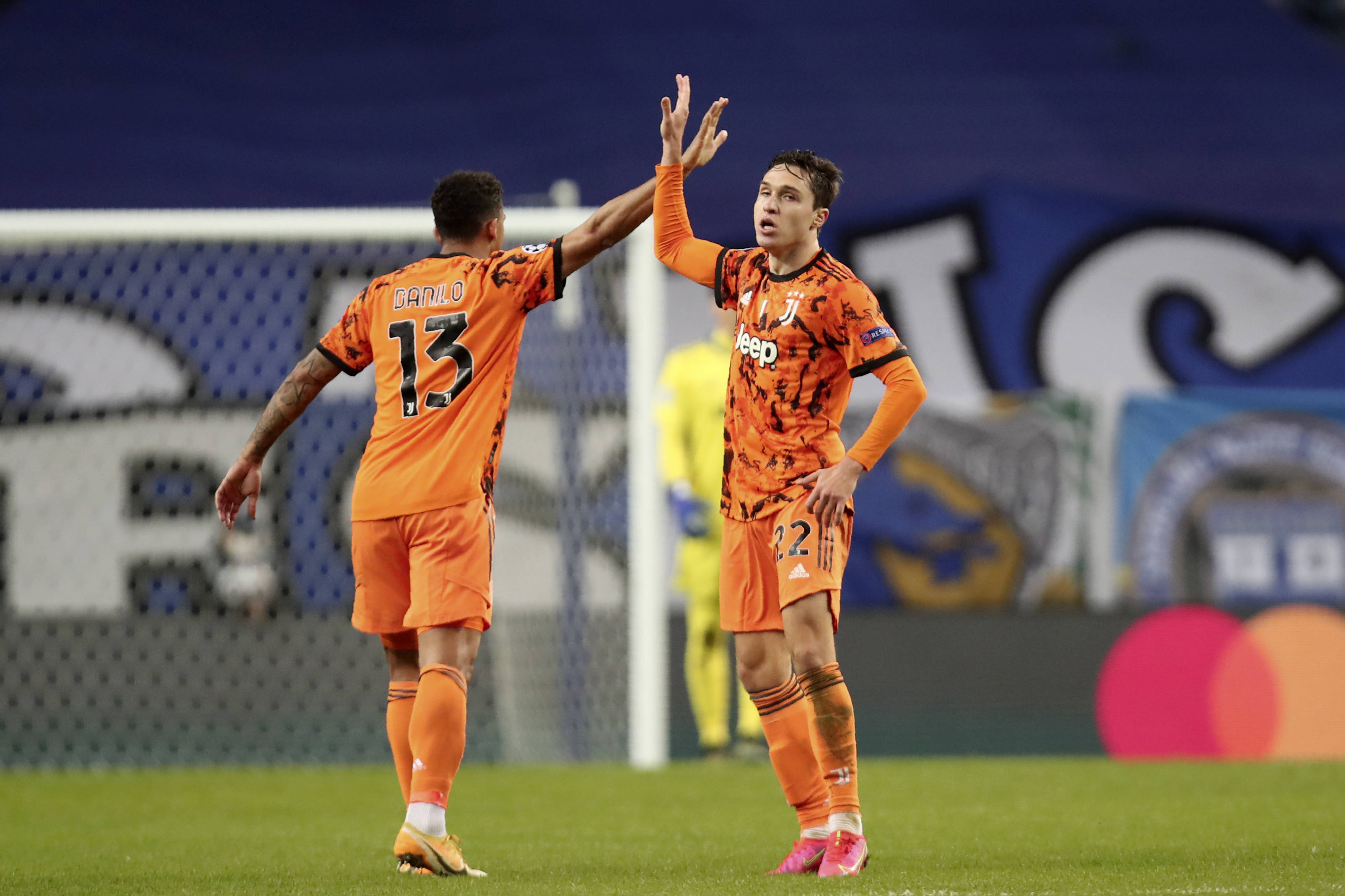 包含战术奏效！尤文图斯双翼齐飞压制波尔图整场无力还手！的词条