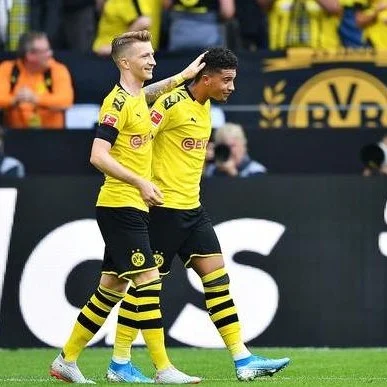  Doinb巅峰对决，Ning与50激战SKT分钟，出色防守胜负难料！